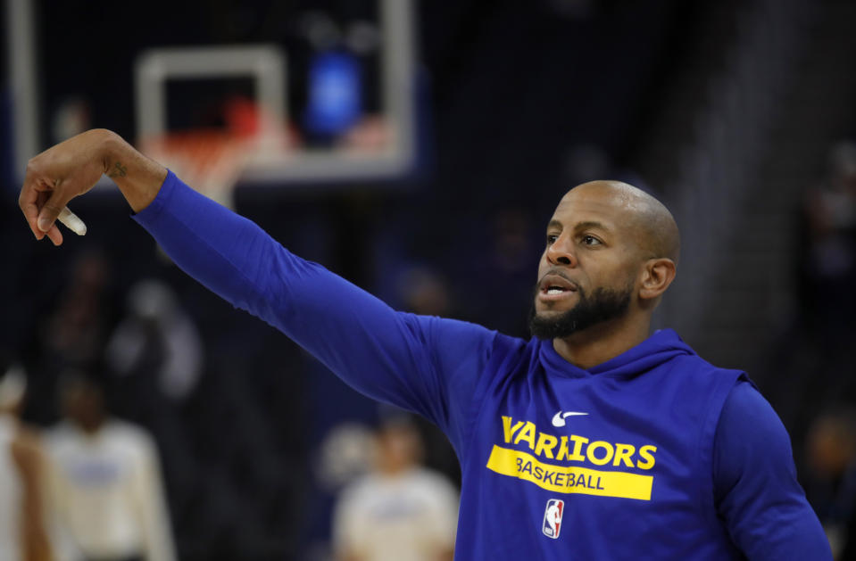 SAN FRANCISCO, CALIFORNIA - FEBRUARY 06: Golden State Warriors Andre Iguodala #9 warms up before their NBA game against the Oklahoma City Thunder at the Chase Center in San Francisco, Calif., on Monday, Feb.6, 2023. (Jane Tyska/Digital First Media/East Bay Times via Getty Images)