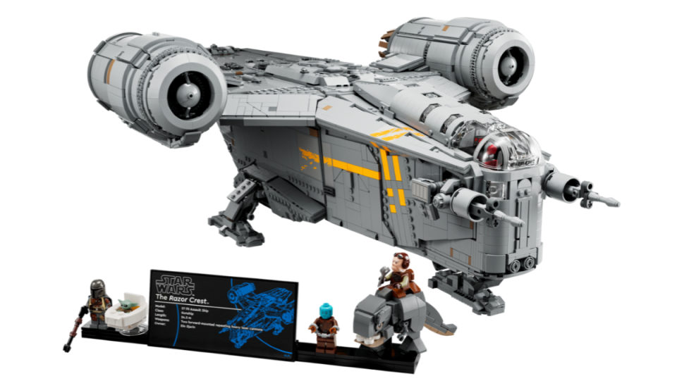 LEGO Razor Crest set includes the ship and minifigures