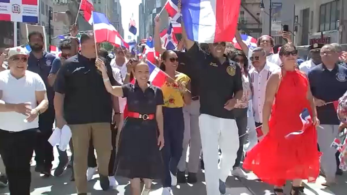 2024 Dominican Day Parade kicks off in Midtown Manhattan