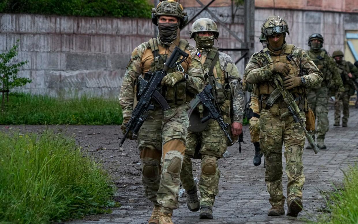 Russian troops on patrol in Mariupol