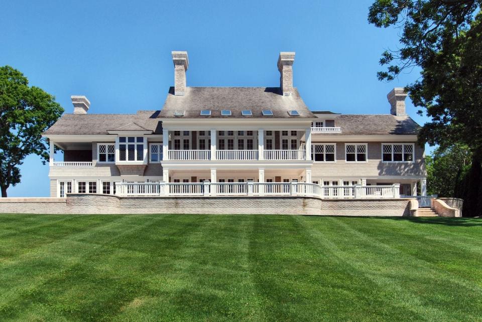 Pond House Rear Exterior