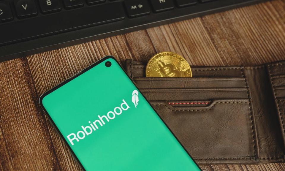La plataforma Robinhood ya confirmó que listará los ETF Bitcoin en su plataforma
