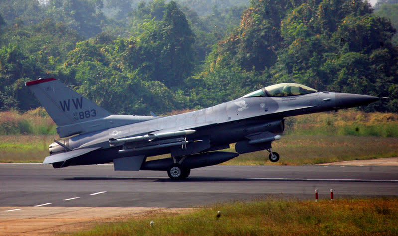 FILE PHOTO: US F-16 aircraft makes landing during joint India-US air force exercises at Kalaikunda Airbase