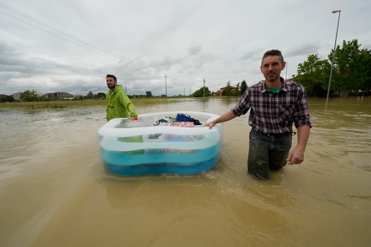 AP EXPLICA-ITALIA INUNDACIONES (AP)