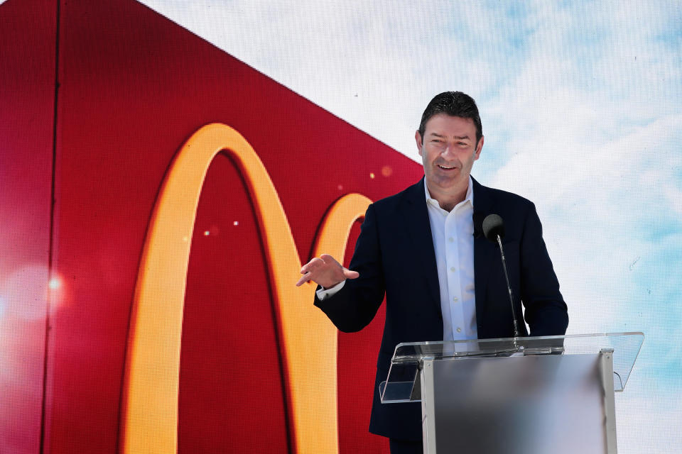 CHICAGO, IL - JUNE 04:  McDonald's CEO Stephen Easterbrook unveils the company's new corporate headquarters during a grand opening ceremony on June 4, 2018 in Chicago, Illinois.  The company headquarters is returning to the city, which it left in 1971, from suburban Oak Brook. Approximately 2,000 people will work from the building.  (Photo by Scott Olson/Getty Images)