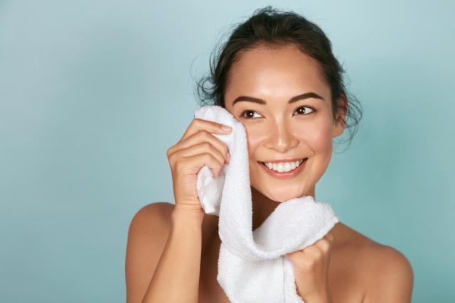 Why You Should Never Dry Your Face With a Hand Towel