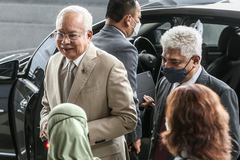 Former prime minister Datuk Seri Najib Razak at the Kuala Lumpur High Court Complex May 11, 2022. — Picture by Hari Anggara