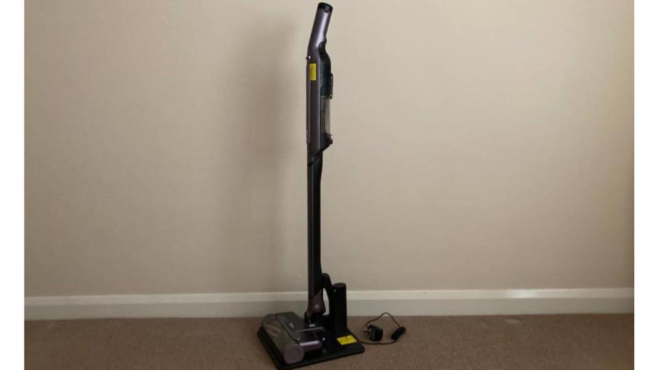 Shark WandVac 2-in-1 Cordless Vacuum Cleaner review