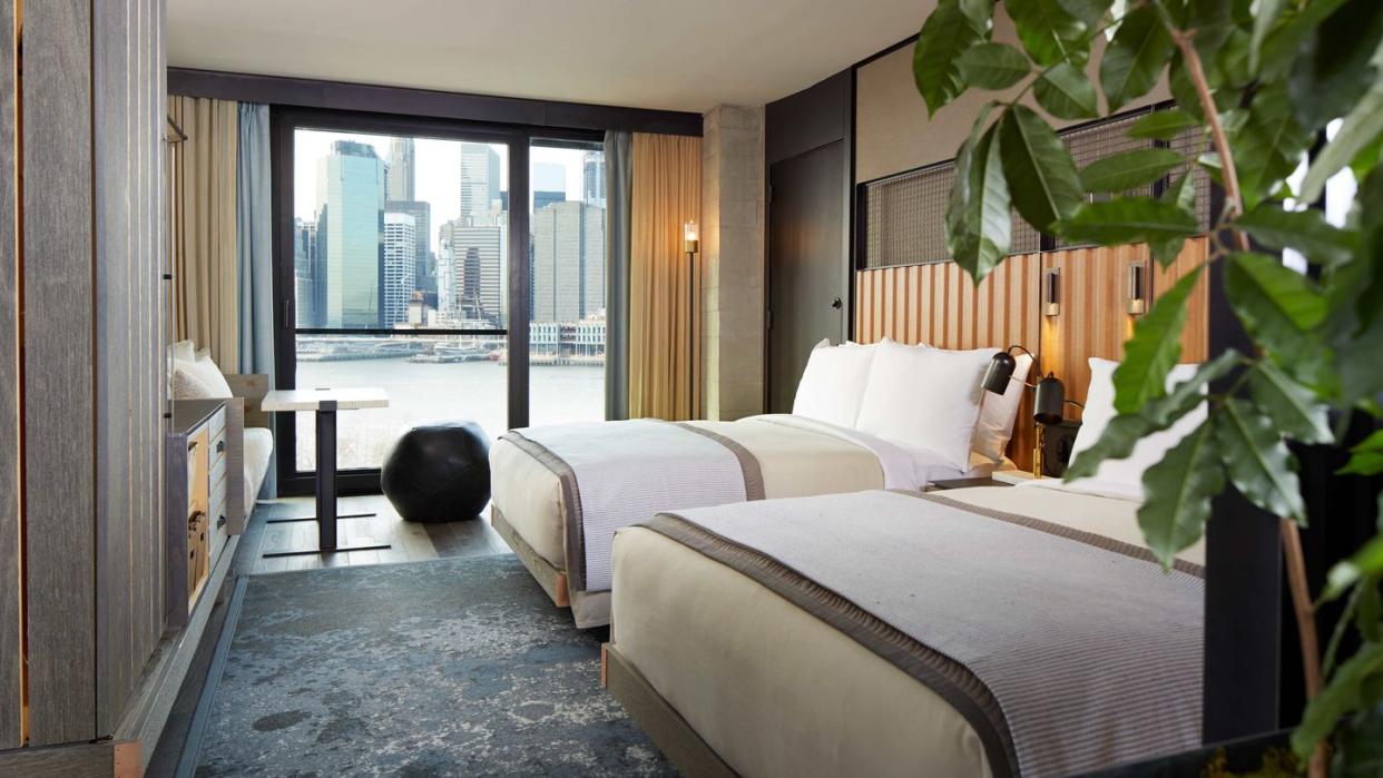 best nyc hotels for families — 1 hotel brooklyn bridge