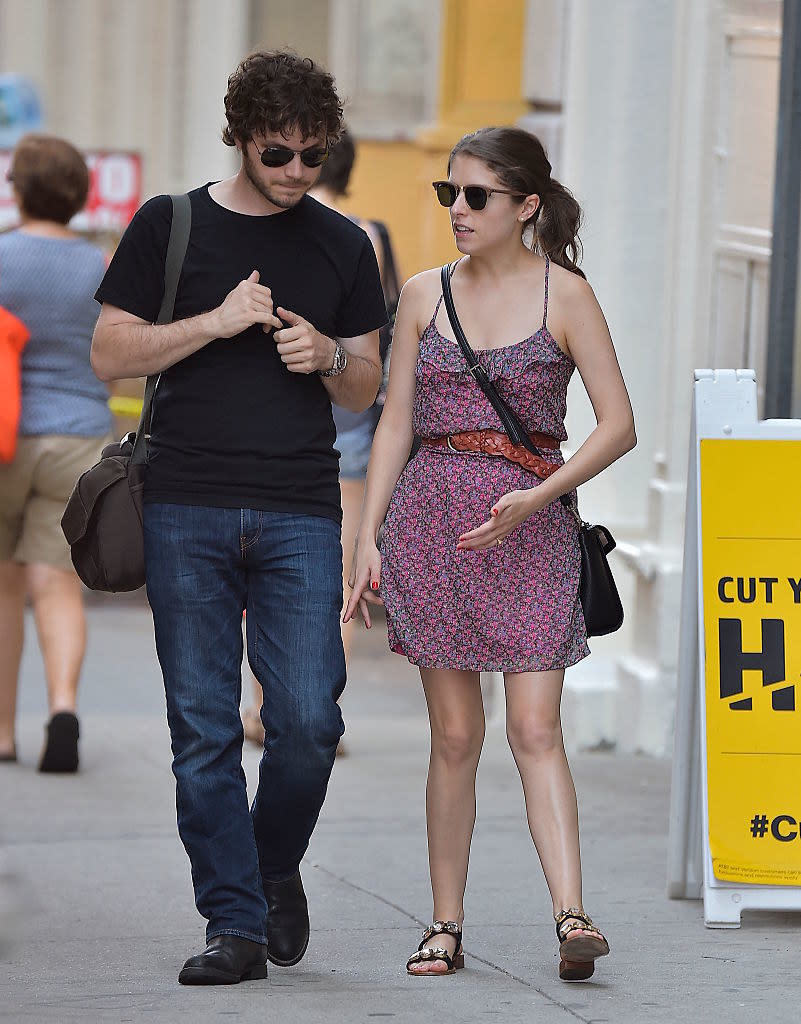 Ben Richardson and Anna Kendrick walking down the street