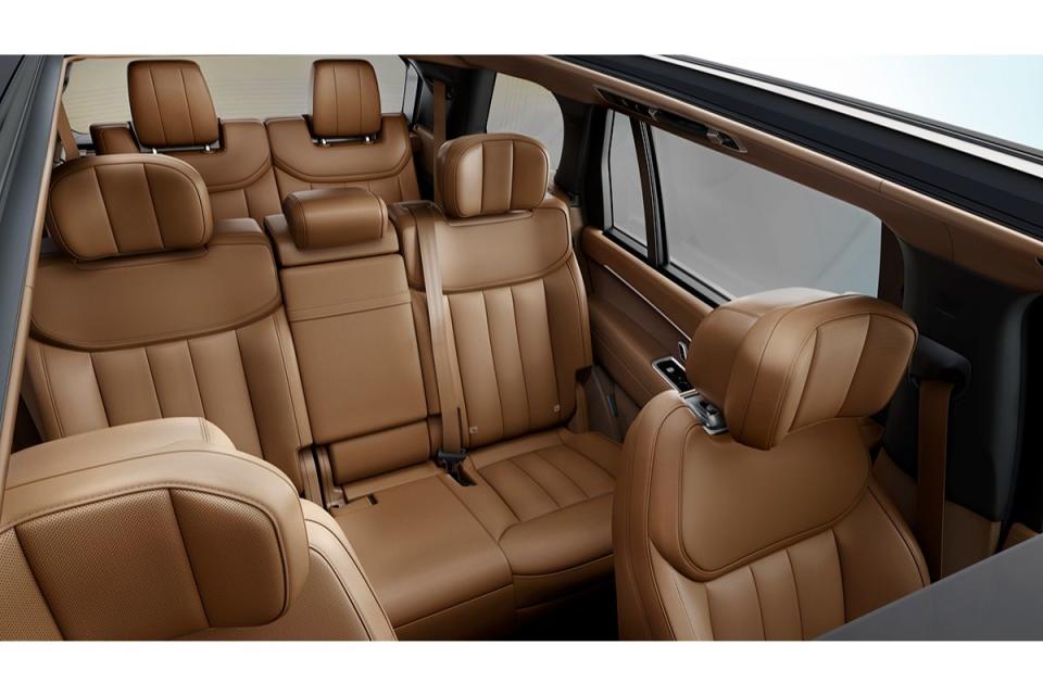 RR_22MY_30_LWB_Interior_261021_150dpi-121.jpg