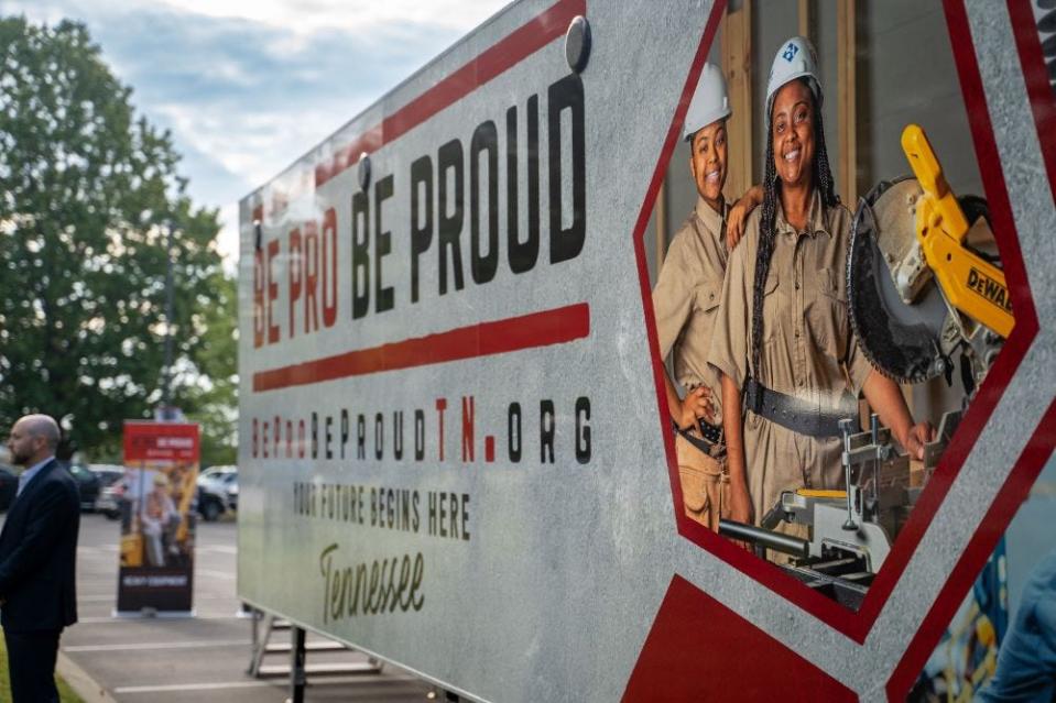 Be Pro Be Proud addresses the skills gap for trades professions in Tennessee through its mobile workshop fitted with virtual reality and heavy machinery simulators.