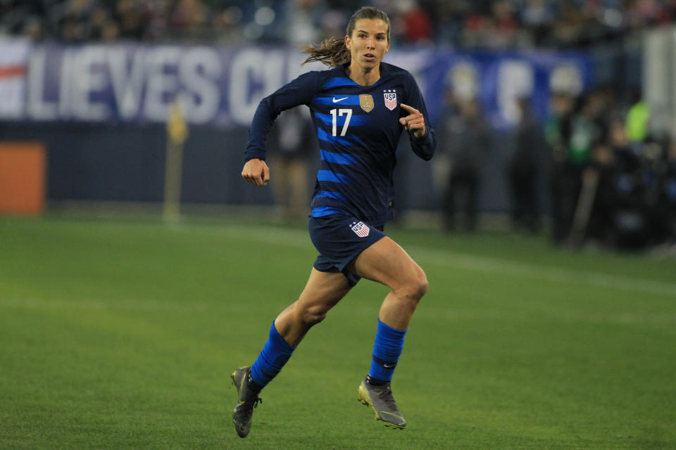 NASHVILLE, TN - MARCH 02: United States Tobin Heath (17) during the SheBelieves Cup match between The United States and England, March 2, 2019, at Nissan Stadium in Nashville, Tennessee. (Photo by Matthew Maxey/Icon Sportswire via Getty Images)