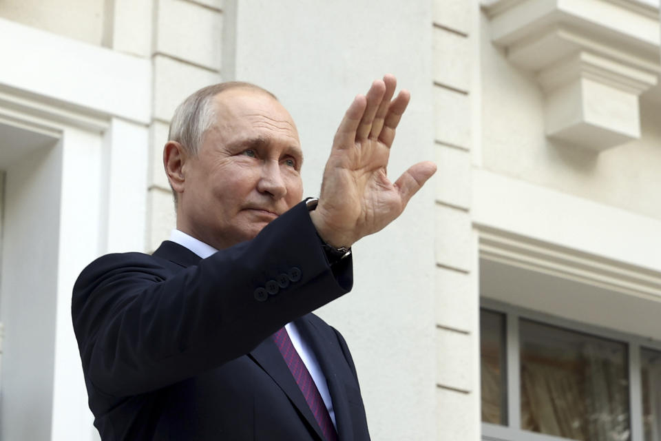 Russian President Vladimir Putin waves to Turkish President Recep Tayyip Erdogan as he leaves after their talks at Russia's Black Sea resort of Sochi, Russia, Monday, Sept. 4, 2023. (Sergei Karpukhin, Sputnik, Kremlin Pool Photo via AP)