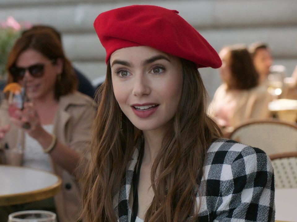 lily collins emily in paris