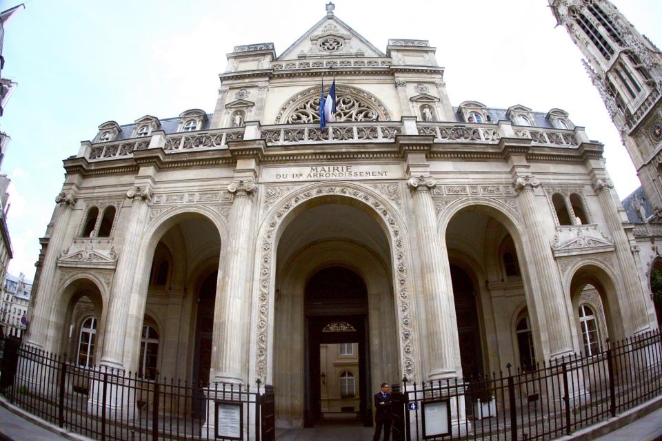 La façade de l'ancienne mairie du 1er arrondissement de Paris - BENJAMIN GAVAUDO