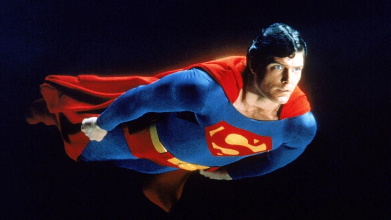  Christopher Reeve as Superman flying 