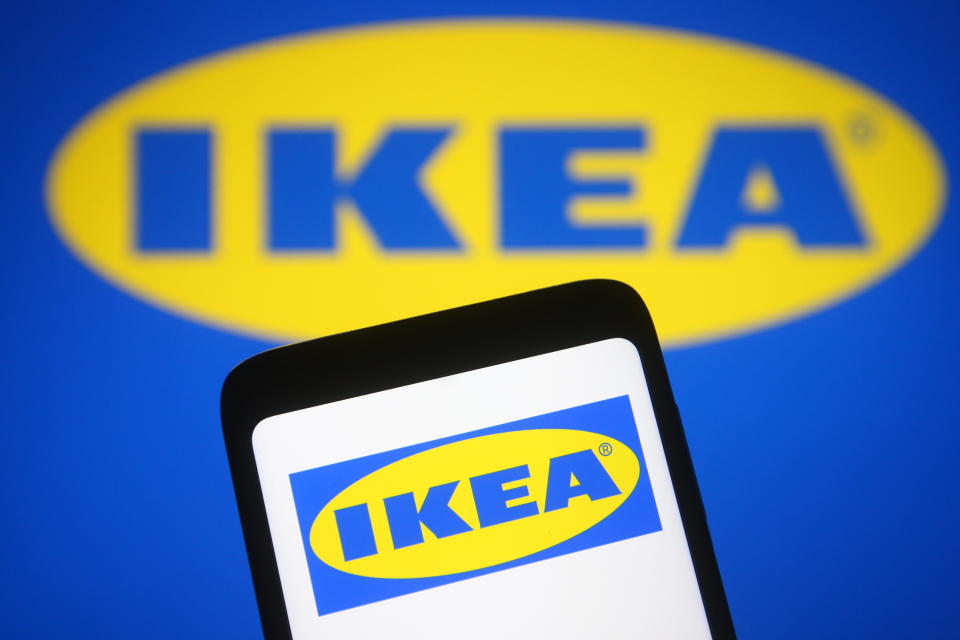 UKRAINE - 2021/03/25: In this photo illustration the Ikea logo is seen on a smartphone and a pc screen. (Photo Illustration by Pavlo Gonchar/SOPA Images/LightRocket via Getty Images)