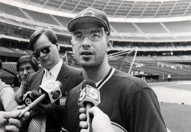 Annie Sabo interviews Chris Sabo before Reds home opener