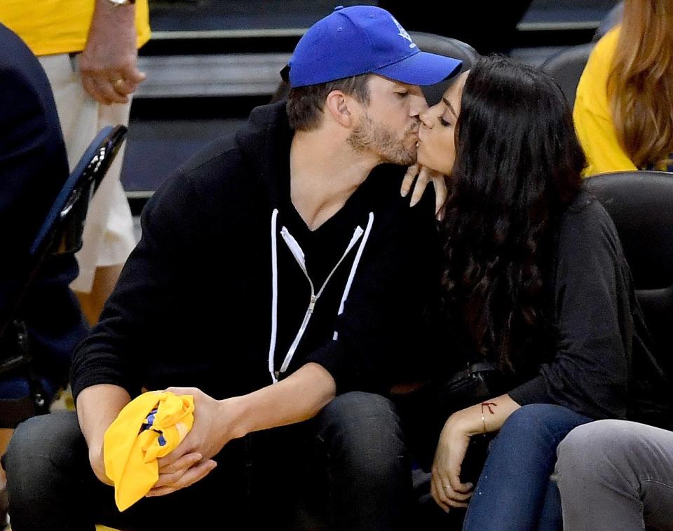 2015: Mila Kunis & Ashton Kutcher