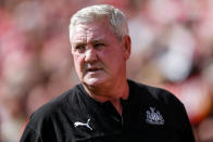 Contesté avant même son arrivée à la place de Benitez cet été, Steve Bruce est plus que jamais sur un siège éjectable : Newcastle est 18e de Premier League et a été éliminé au 2e tour de League Cup.