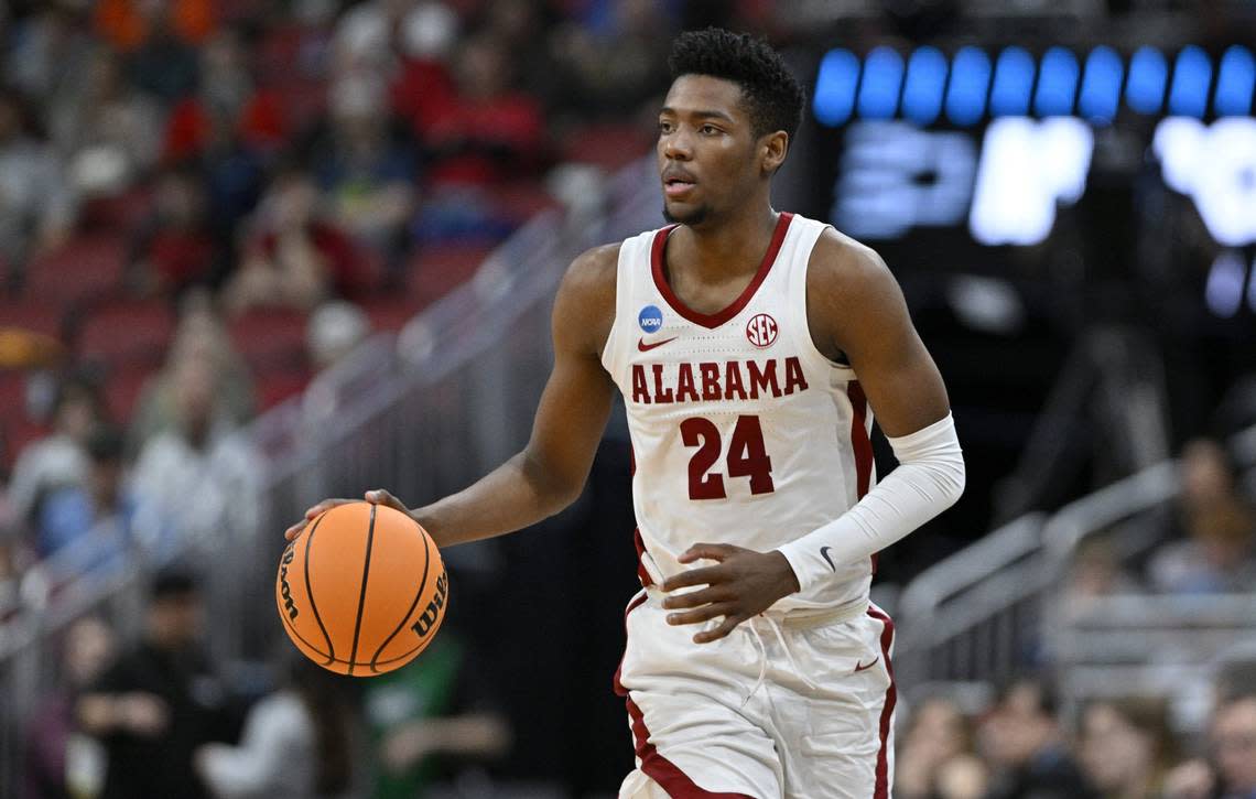 Alabama Crimson Tide forward Brandon Miller (24) dribbles during the second half of the NCAA tournament round of 16 game against the San Diego State Aztecs at KFC YUM! Center in Louisville, Ky., on March 24, 2023. If the Hornets don’t get Wembanyama, Miller would be a Top-4 option. Jamie Rhodes/USA TODAY Sports