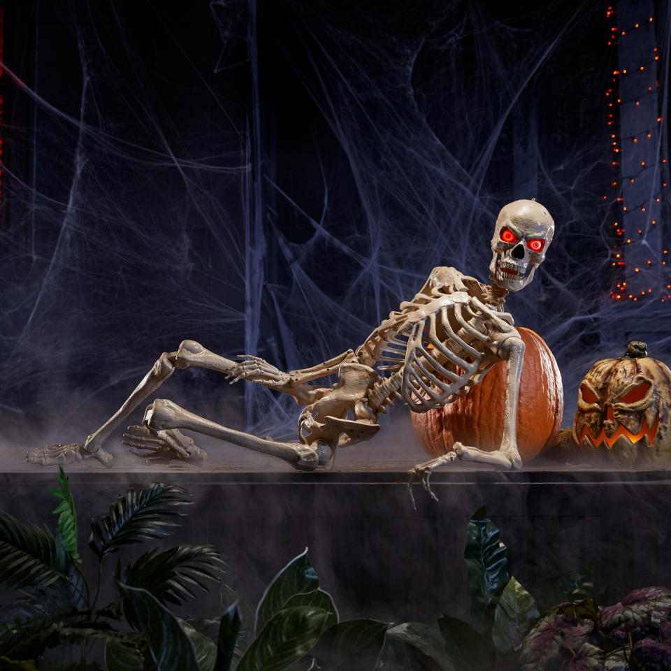 The Home Depot skelly 12-foot skeleton