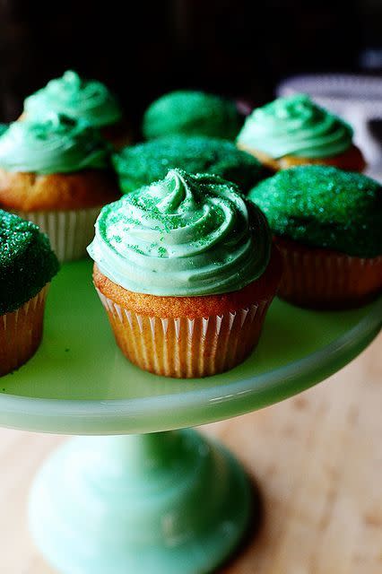 irish hills cupcakes st patricks day desserts