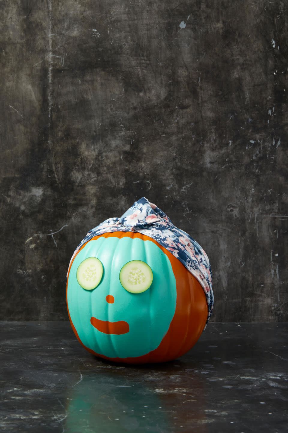 <p>Even pumpkins can use a little me time, right? To make this spa-going pumpkin face, simply paint a "face mask" on a real or faux pumpkin, leaving spaces for the nose and mouth. Let it dry completely. Stretch a decorative shower cap onto the pumpkin's "head" and pin in place with straight pins. To make the cucumber eyes, just print images of cucumbers from a picture online and glue them on. </p><p><a class="link " href="https://www.amazon.com/%F0%9F%92%90Joemoon-Shower-Women-Waterproof-Washable/dp/B07K5D3YZ3/?tag=syn-yahoo-20&ascsubtag=%5Bartid%7C10055.g.1714%5Bsrc%7Cyahoo-us" rel="nofollow noopener" target="_blank" data-ylk="slk:SHOP SHOWER CAPS;elm:context_link;itc:0;sec:content-canvas">SHOP SHOWER CAPS</a></p><p><strong>RELATED:</strong> <a href="https://www.goodhousekeeping.com/holidays/halloween-ideas/g23570028/pumpkin-faces/" rel="nofollow noopener" target="_blank" data-ylk="slk:Easy Pumpkin Face Ideas to Carve of Design This Fall;elm:context_link;itc:0;sec:content-canvas" class="link ">Easy Pumpkin Face Ideas to Carve of Design This Fall</a></p>