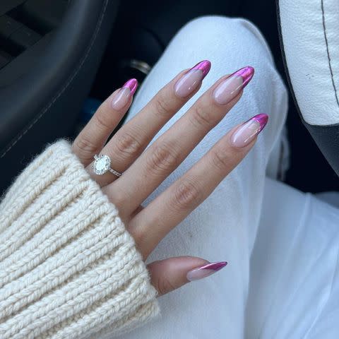 <p><a href="https://www.instagram.com/p/Cvh3BqMrW0N/?img_index=1" data-component="link" data-source="inlineLink" data-type="externalLink" data-ordinal="1">@nailsbyzola</a>/Instagram</p>