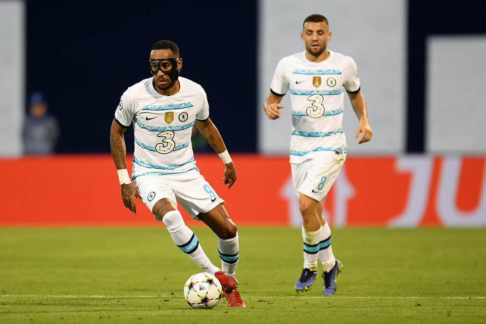 ZAGREB, CROATIA - SEPTEMBER 06: Pierre-Emerick Aubameyang of Chelsea runs with the ball during the UEFA Champions League group E match between Dinamo Zagreb and Chelsea FC at Stadion Maksimir on September 06, 2022 in Zagreb, Croatia. (Photo by Jurij Kodrun/Getty Images)