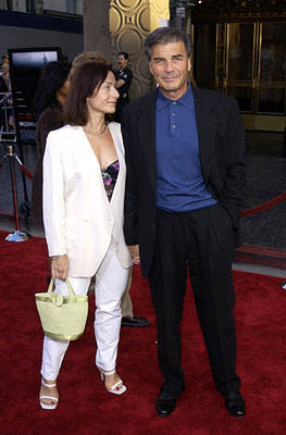 Robert Forster and wife at the Hollywood premiere of Warner Brothers' Insomnia