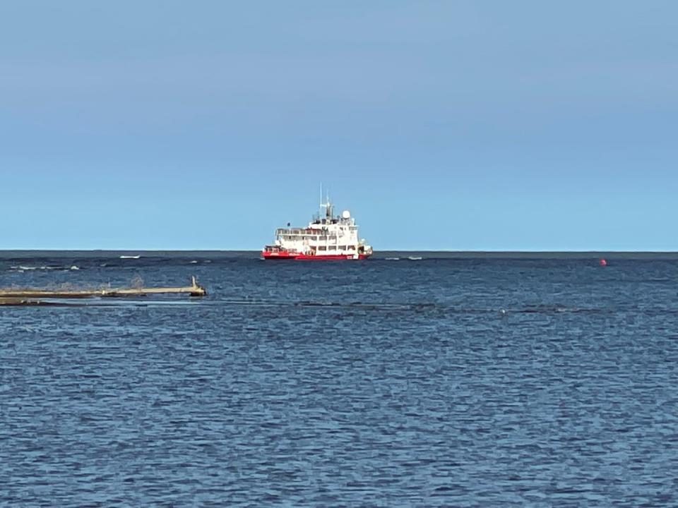 A Coast Guard vessel appeared to run aground a sandbar in Hay River over the weekend. This is just the latest boat to get stuck in the Hay River harbour, a hub for Canadian Coast Guard operation and shipping to northern communities. 