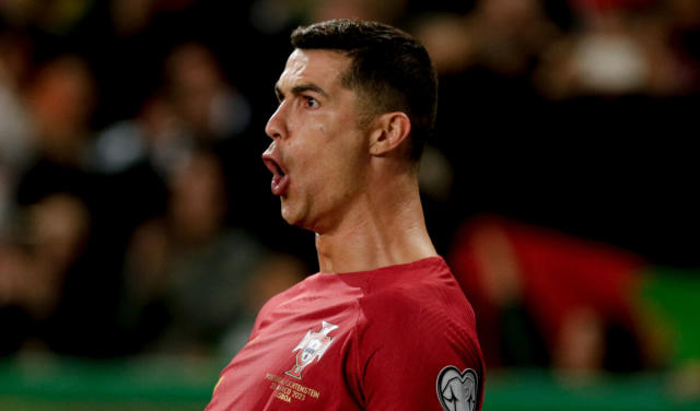 VIDEO Cristiano Ronaldo : Le footballeur pète complètement les plombs et  s'attaque à un adversaire !