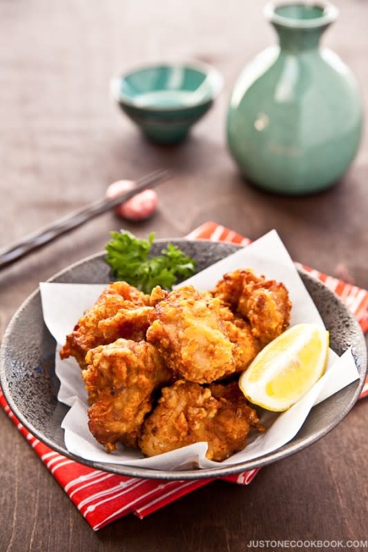 <p>Just One Cookbook</p><p>Karaage is Japanese fried chicken that is fried to perfection, offering a hint of garlic and irresistible textures. Great as an appetizer or in a bento box just like in Tokyo. </p><p><strong>Get the recipe: <a href="http://www.justonecookbook.com/karaage/" rel="nofollow noopener" target="_blank" data-ylk="slk:Karaage (Japanese Fried Chicken) 唐揚げ;elm:context_link;itc:0;sec:content-canvas" class="link rapid-noclick-resp">Karaage (Japanese Fried Chicken) 唐揚げ</a></strong></p>