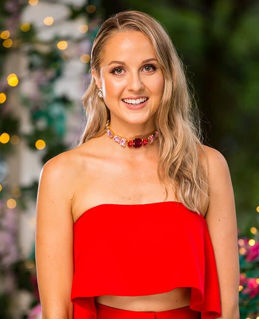 Izzy on The Bachelor Australia 2020. Photo: Channel 10.