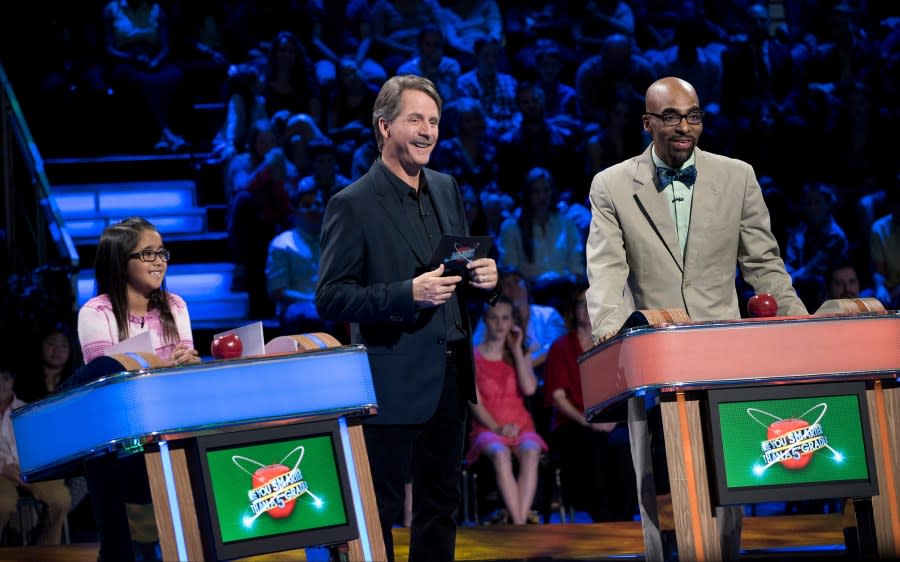 ARE YOU SMARTER THAN A 5TH GRADER?: (L-R) Grade schooler Angela, Host Jeff Foxworthy and contestant Tolton Pace in the all-new ‘Tolton’ Season Premiere episode of ARE YOU SMARTER THAN A FIFTH GRADER? airing Tuesday, May 26, 2015 (8:00-9:00 PM ET/PT) on FOX. (Photo by FOX Image Collection via Getty Images)