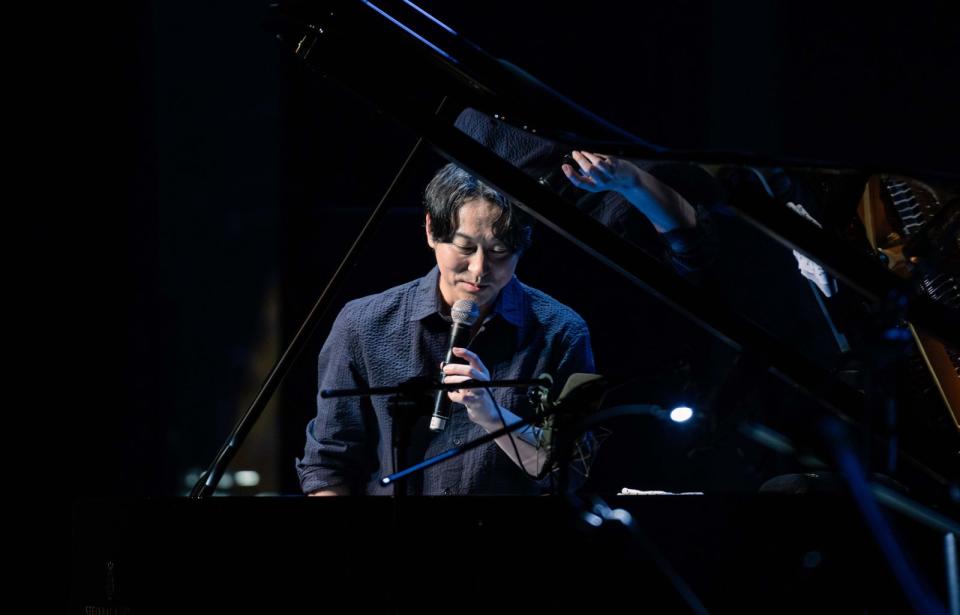 韓國鋼琴家李閏珉 Yiruma昨在北流舉辦演奏會，為5,000名觀眾帶來一首又一首悠美曲子。（好滿意音樂提供）