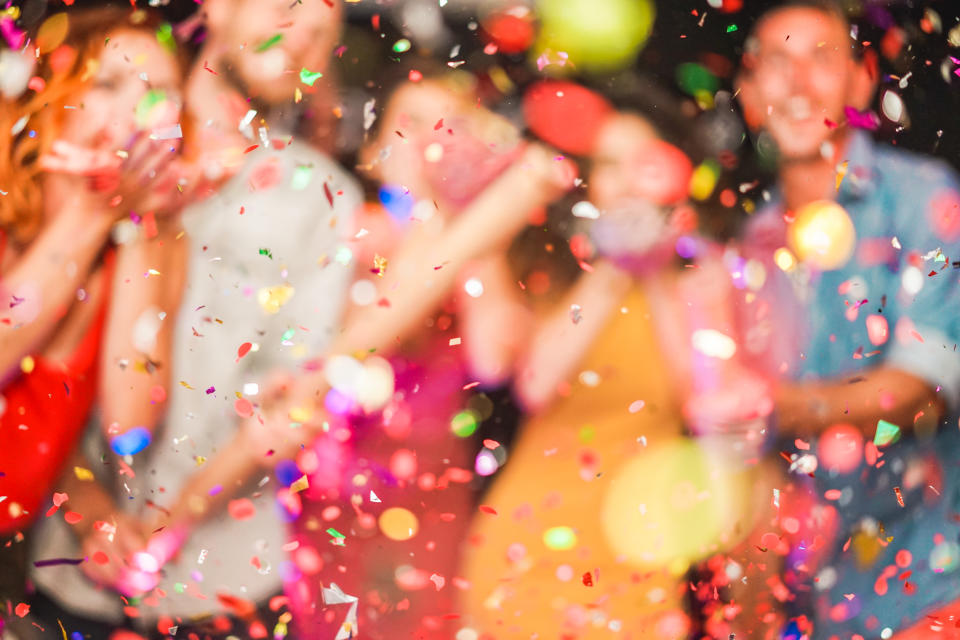 Gehört zu Festivals wie Bier und Musik: Glitter. (Symbolbild: Getty Images)