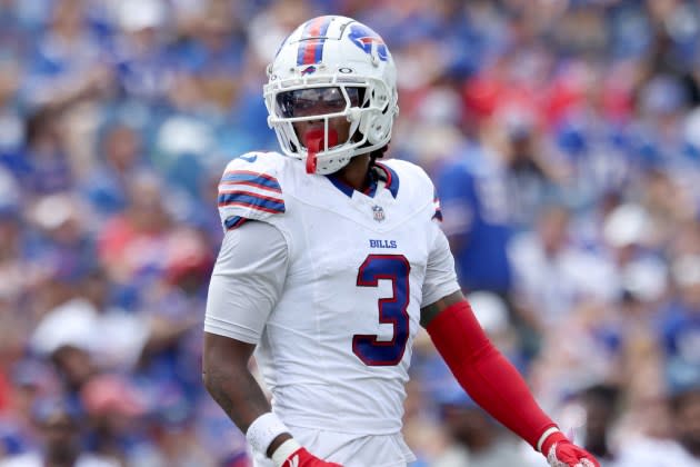 Buffalo Bills Honor Damar Hamlin With First Game Since His Collapse & Score  'Storybook' Opening Play, Buffalo Bills, Damar Hamlin, Football, nfl,  Sports