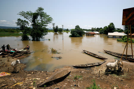 Partially submerged houses are pictured in flood waters in Kogi State, Nigeria September 17, 2018. REUTERS/Afolabi Sotunde