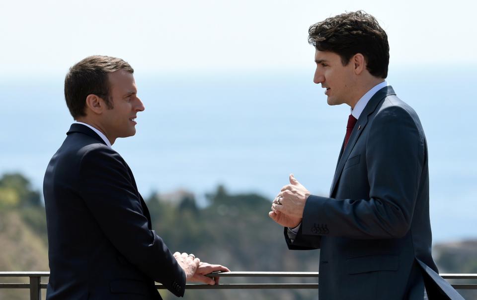 Emmanuel Macron y Justin Trudeau/Reuters