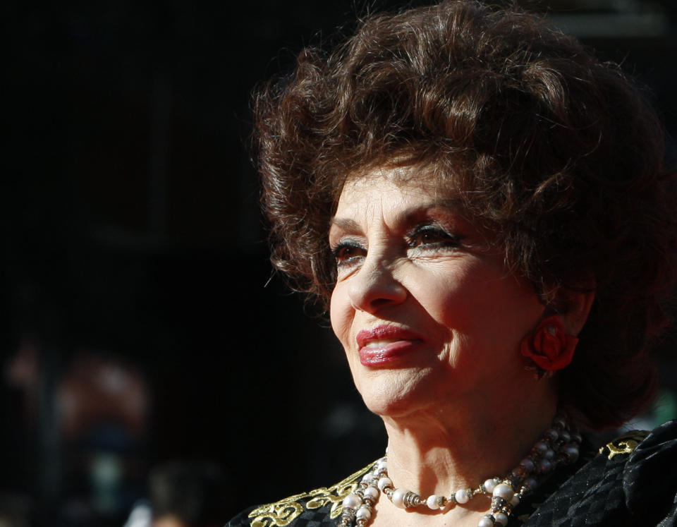 FILE - United Nations Food and Agriculture Organization (FAO) goodwill ambassador Italian actress Gina Lollobrigida poses on the red carpet, on the occasion of World Food Day, at the 4th edition of the Rome Film Festival, in Rome, Friday Oct. 16, 2009. Lollobrigida has died in Rome at age 95. Italian news agency Lapresse reported Lollobrigida’s death on Monday, Jan. 16, 2023 quoting Tuscany Gov. Eugenio Giani. (AP Photo/Alessandra Tarantino, File)