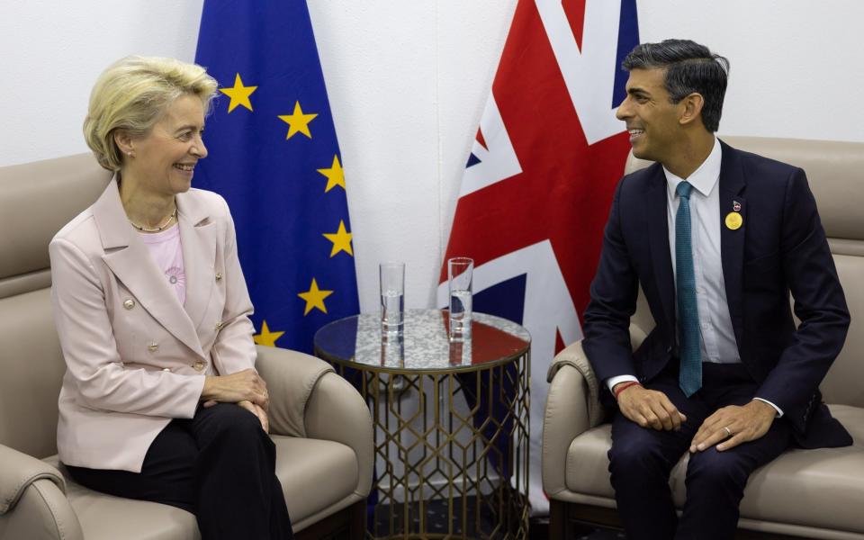 The Prime Minister Rishi Sunak meets the President of the European Commission Ursula von der Leyen on the first day of COP27. - Simon Walker / No10 Downing Street