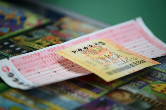 Powerball announces delay to record-breaking $1.9B drawing