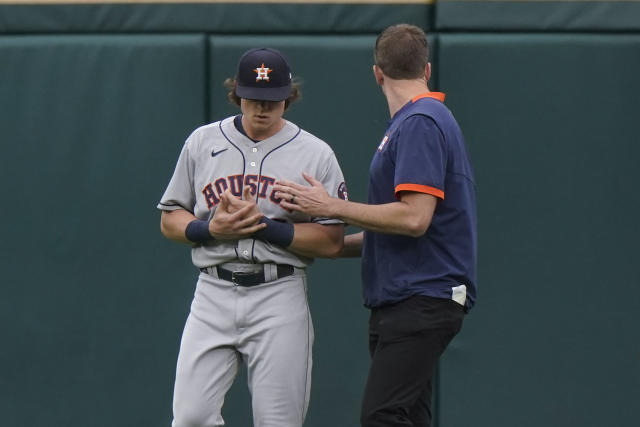 Astros center fielder Jake Meyers has shoulder surgery