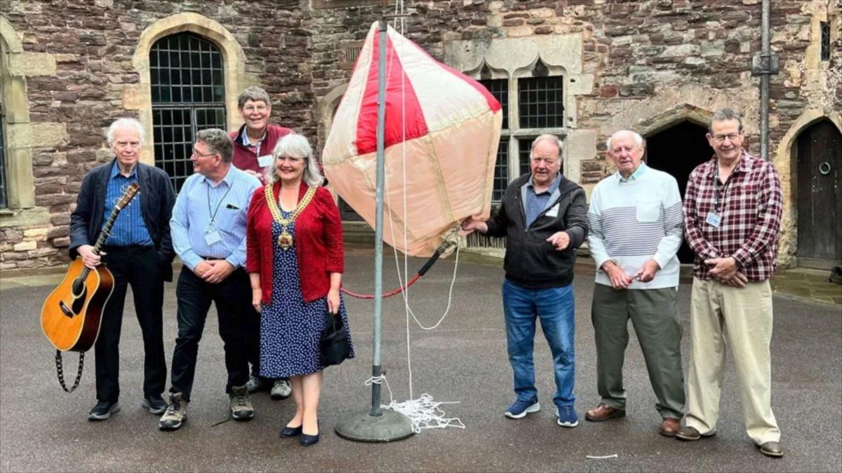 Snapshot of Life in Gloucestershire: From Reviving Old Languages to Bird Hatching