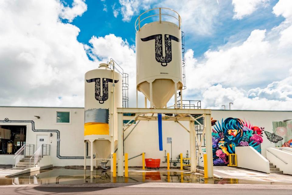 Unbranded Brewing Company in east Hialeah is closing.