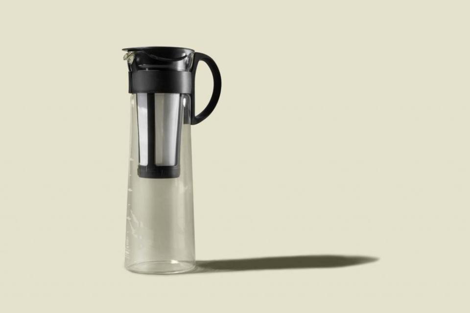 The cold brew maker in black