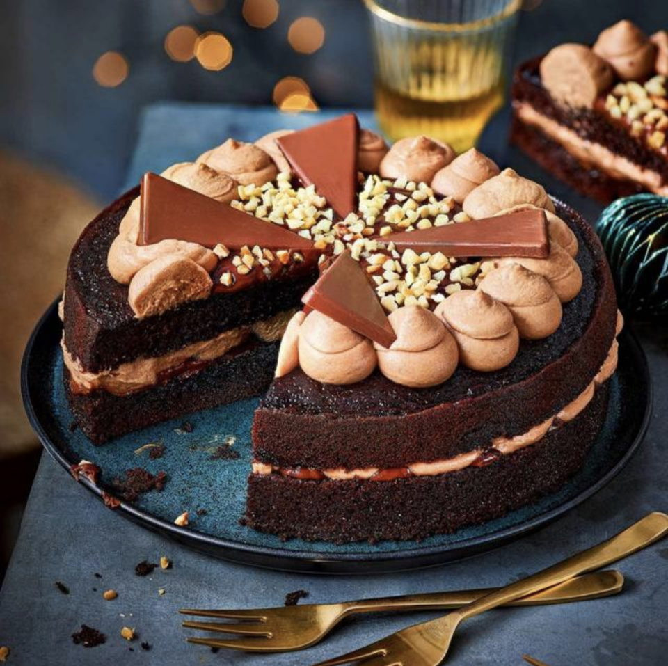 There's nothing better than an M&S dessert delivered to your door. (Ocado)